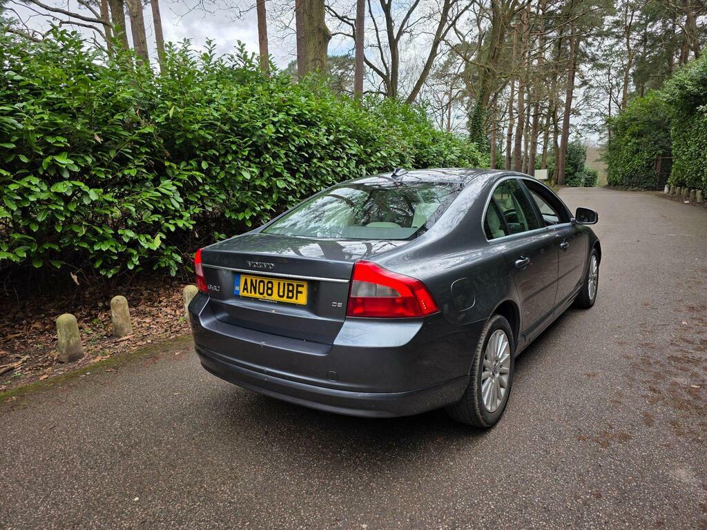 Volvo S80 T Se Lux Red #31