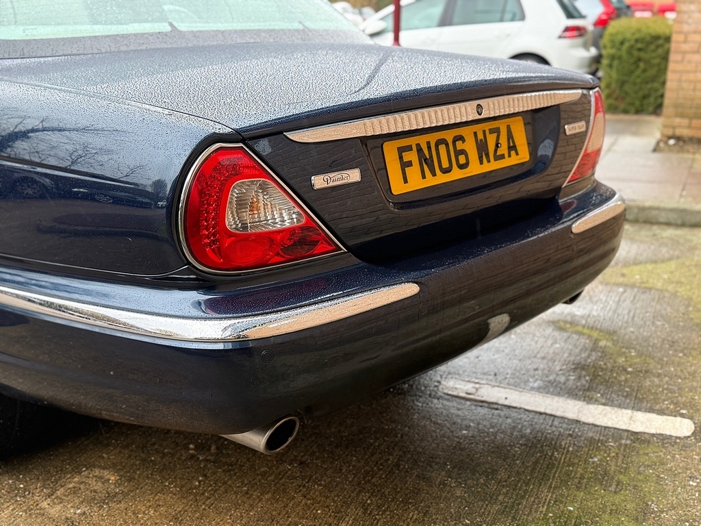 Daimler Super Eight Super Eight 2006 Lwb X350 Silver #13