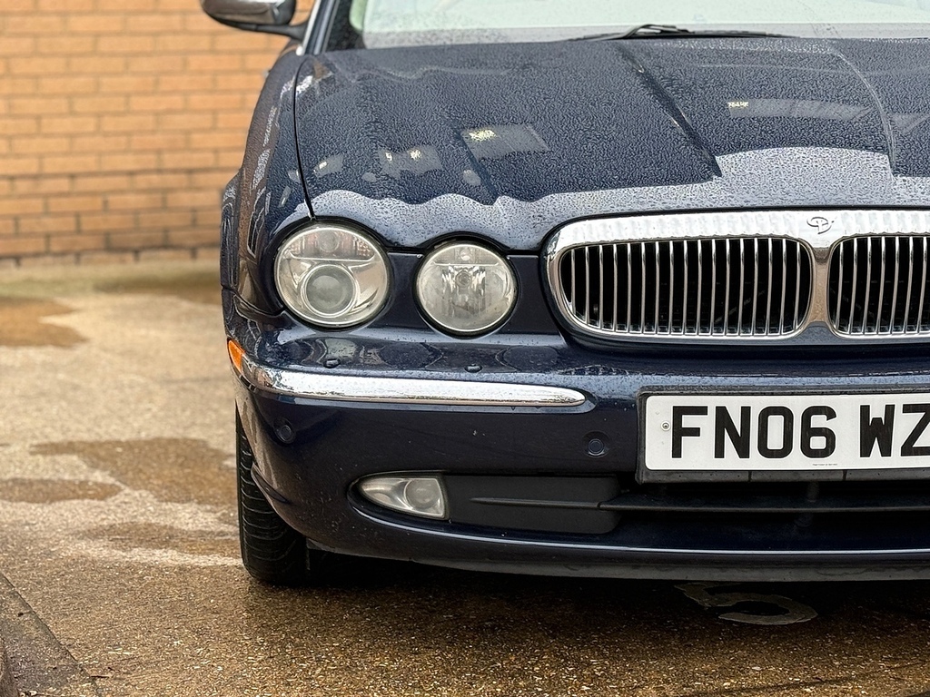 Daimler Super Eight Super Eight 2006 Lwb X350 Silver #6