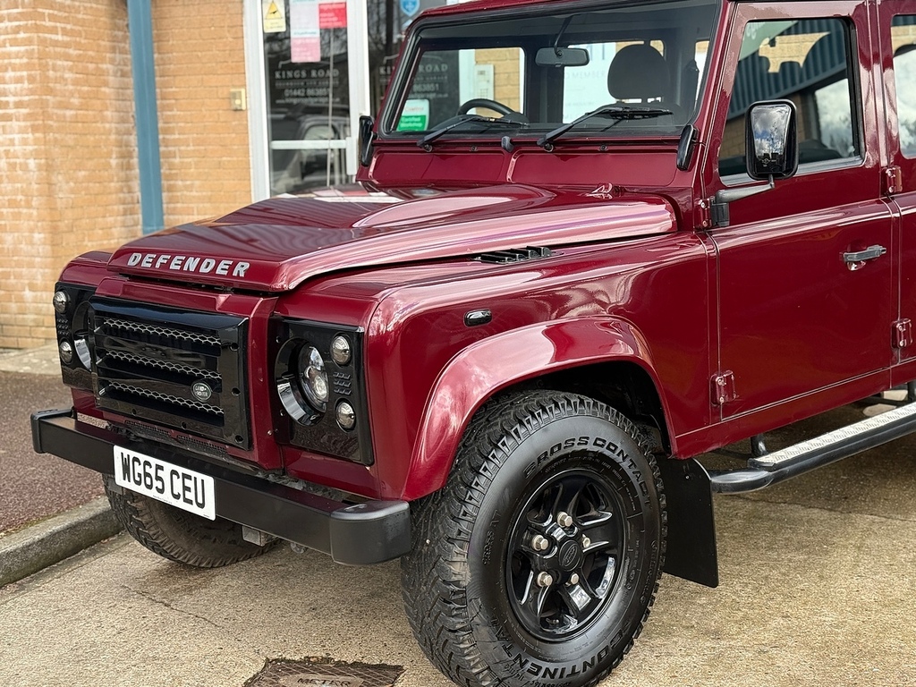 Land Rover Defender 110 Tdci Xs U5350 WG65CEU Red #4