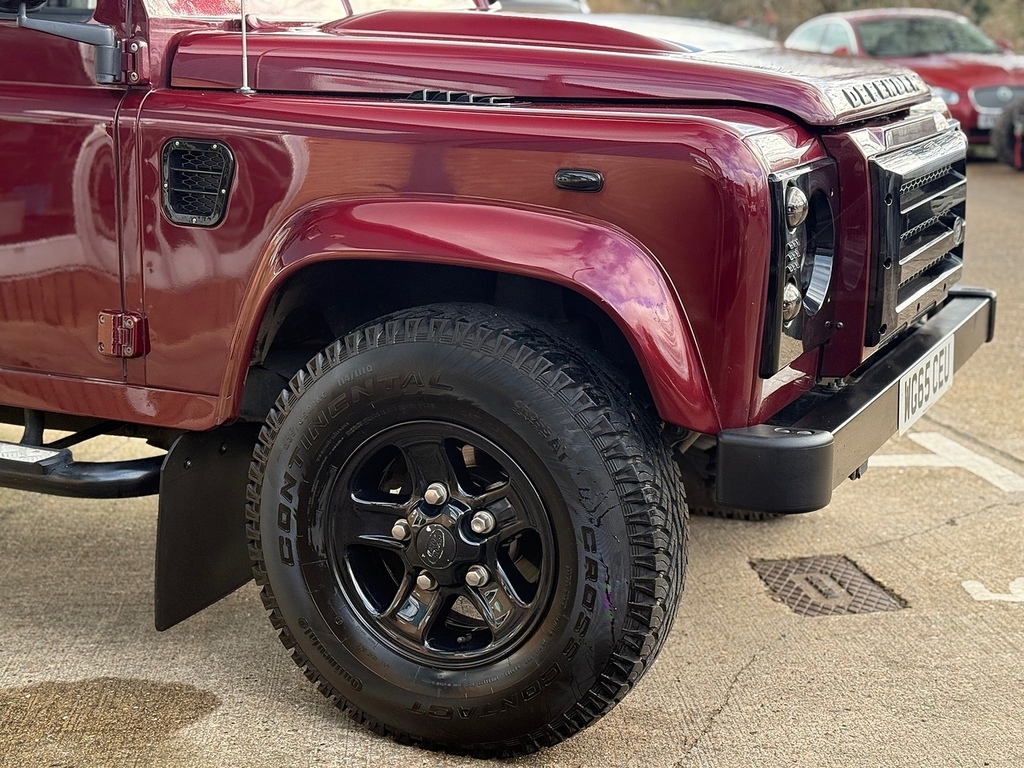 Land Rover Defender 110 Tdci Xs U5350 WG65CEU Red #2