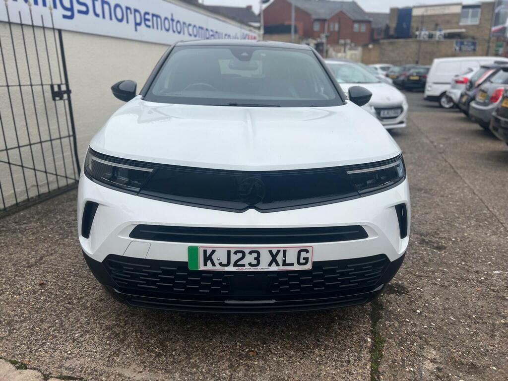 Vauxhall Mokka-e Suv 50Kwh Gs 202323 KJ23XLG White #2
