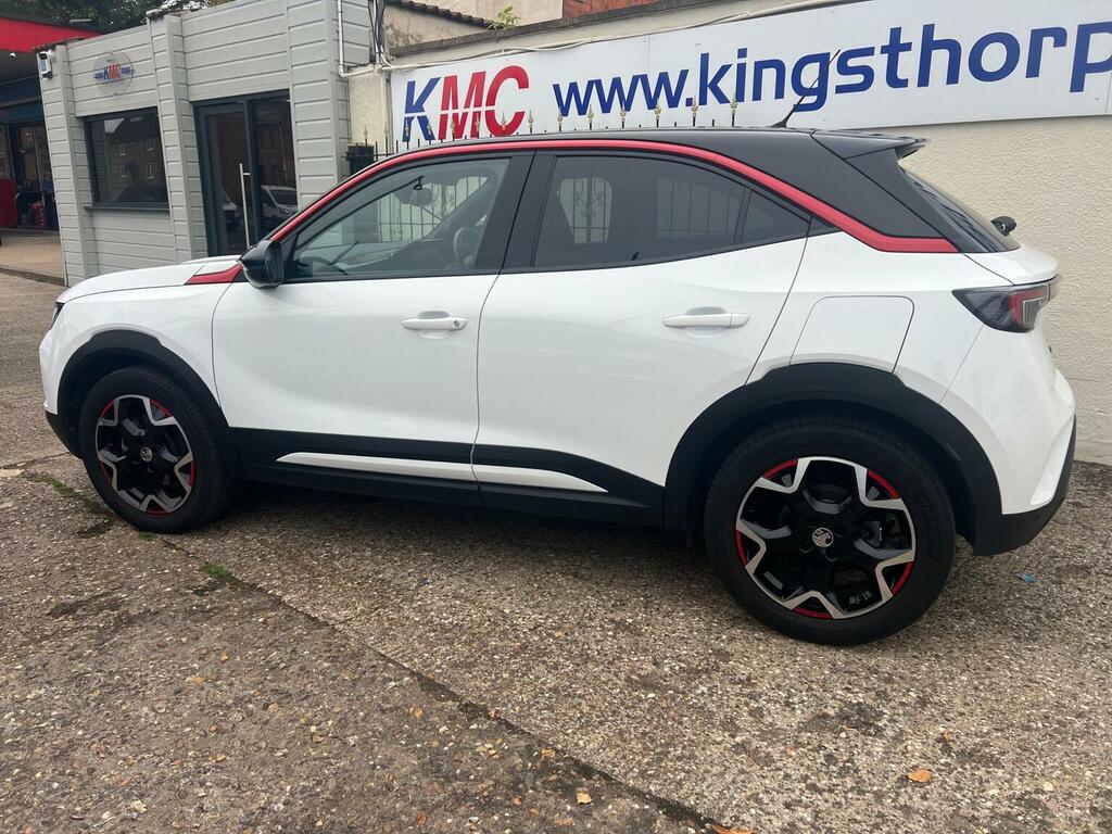 Vauxhall Mokka-e Suv 50Kwh Gs 202323 KJ23XLG White #4