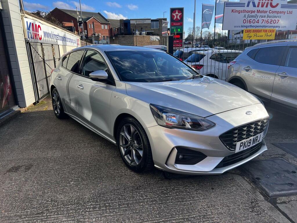Ford Focus Hatchback 1.0T Ecoboost St-line Euro 6 Ss Silver
