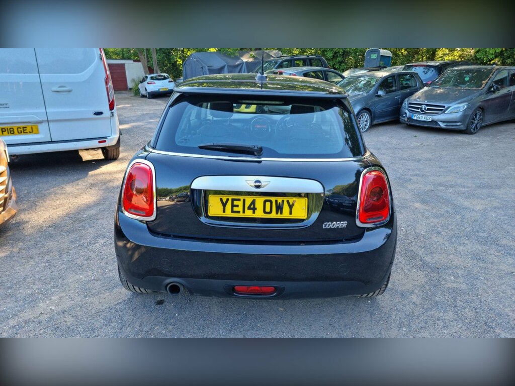 Mini Hatch 1.5 Cooper Euro 6 Ss YE14OWY Black #4