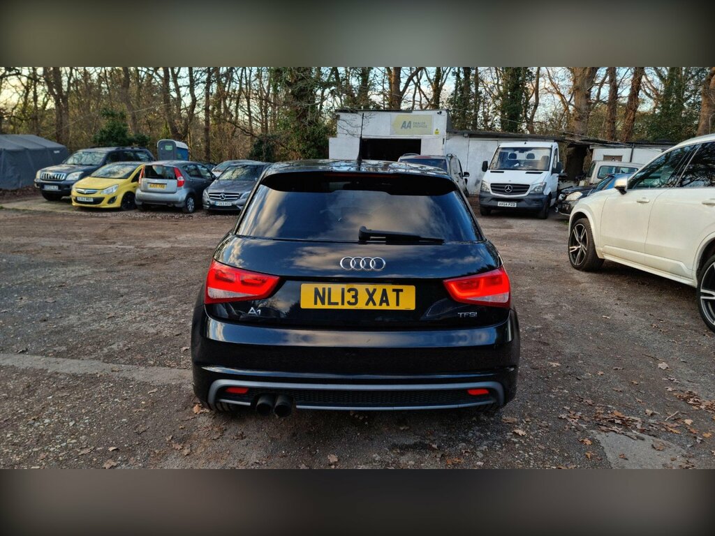 Audi A1 1.4 Tfsi Black Edition Sportback S Tronic Euro 5 5 NL13XAT Black #2