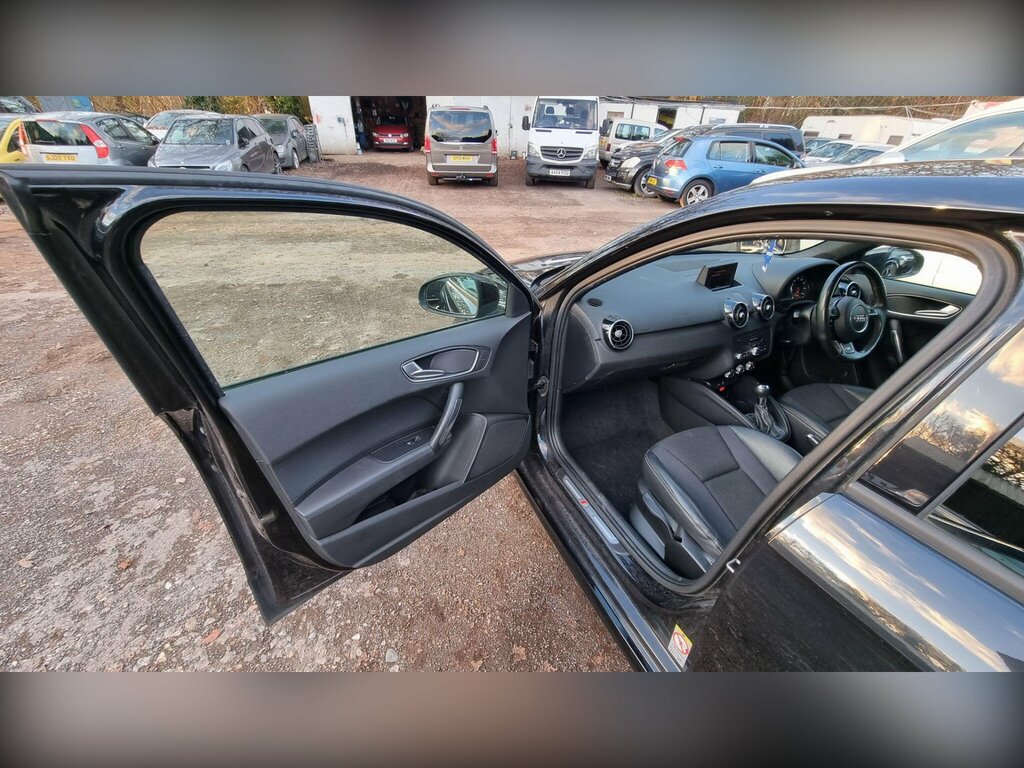 Audi A1 1.4 Tfsi Black Edition Sportback S Tronic Euro 5 5 NL13XAT Black #5