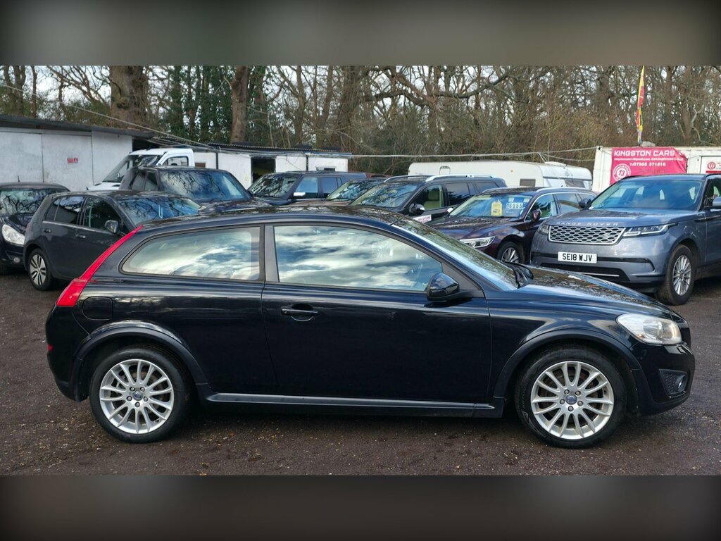 Volvo C30 2.0 Se Lux Sports Coupe Euro 5 Black #2