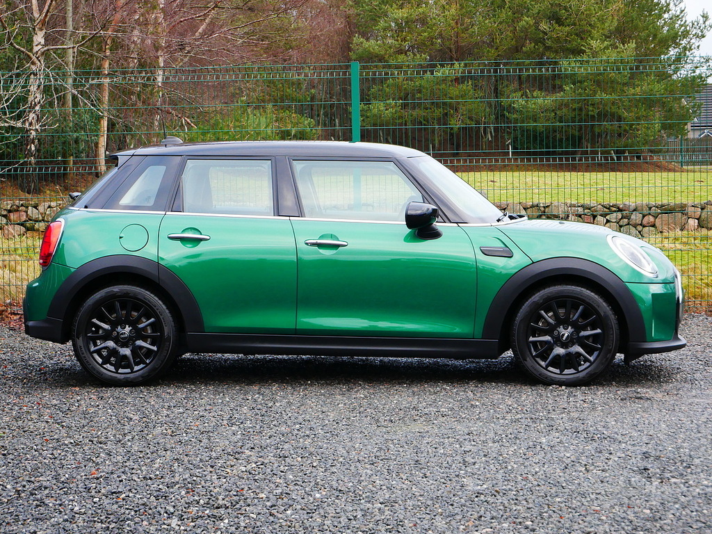 Mini Hatch 1.5 Cooper Classic Hatchback U3221 Ul SV71YTR Green #5