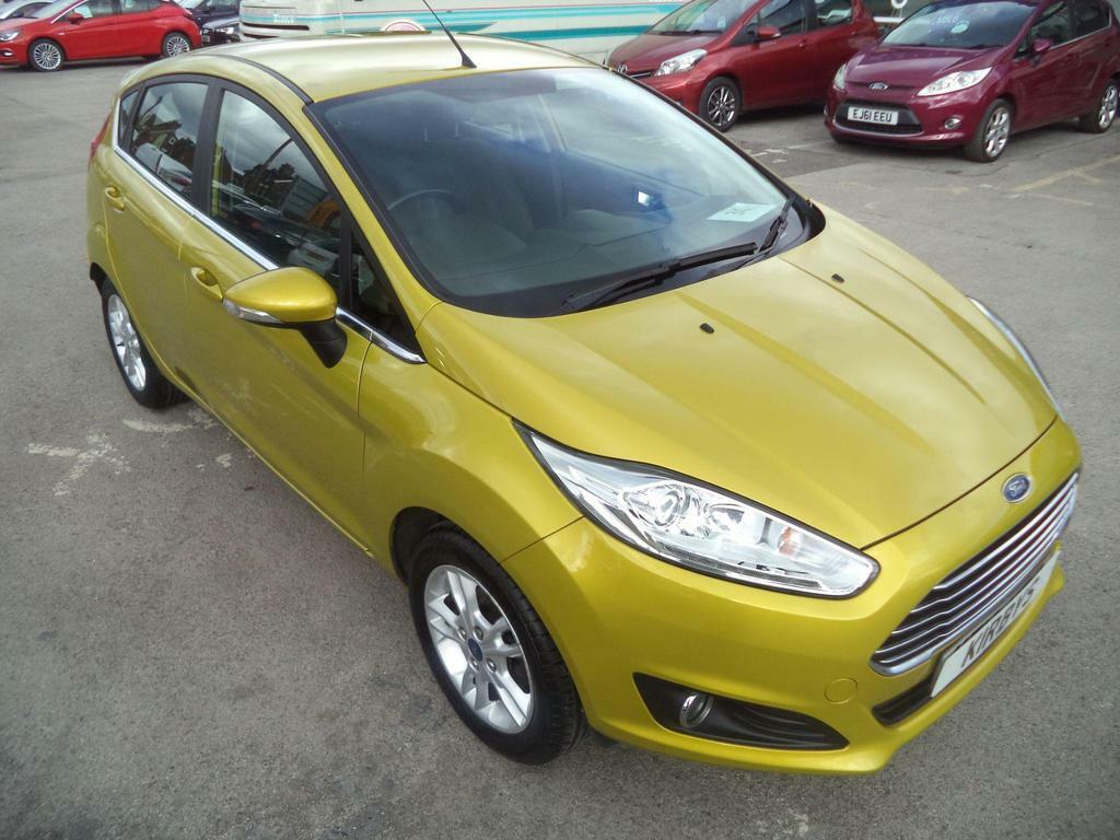 Ford Fiesta 1.0 Zetec Euro 6 S S Yellow