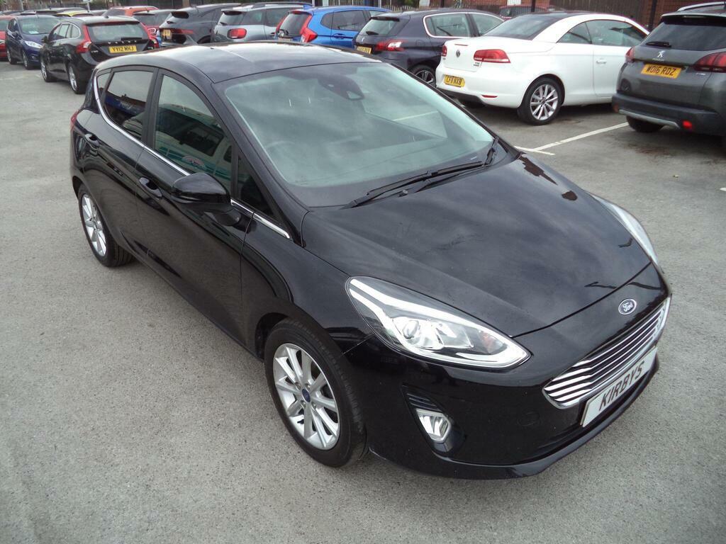 Ford Fiesta 1.0T Ecoboost Titanium Euro 6 S S Black