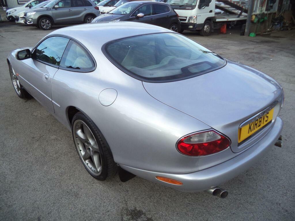 Jaguar XK8 4.2 Silver #5