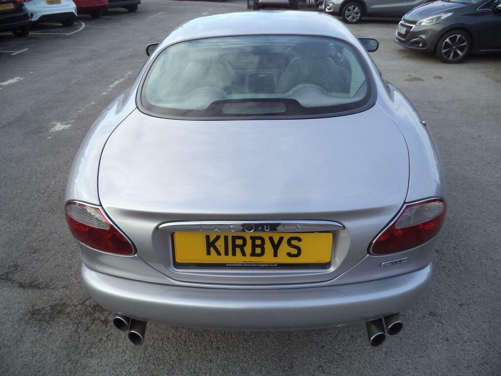 Jaguar XK8 4.2 Silver #6