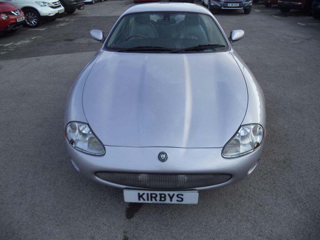 Jaguar XK8 4.2 Silver #2