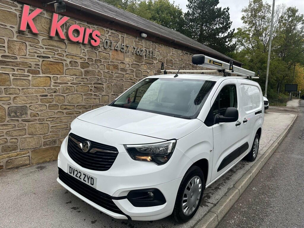 Vauxhall Combo Panel Van 1.5 Turbo D 2300 Sportive L2 H1 Euro 6 6 White