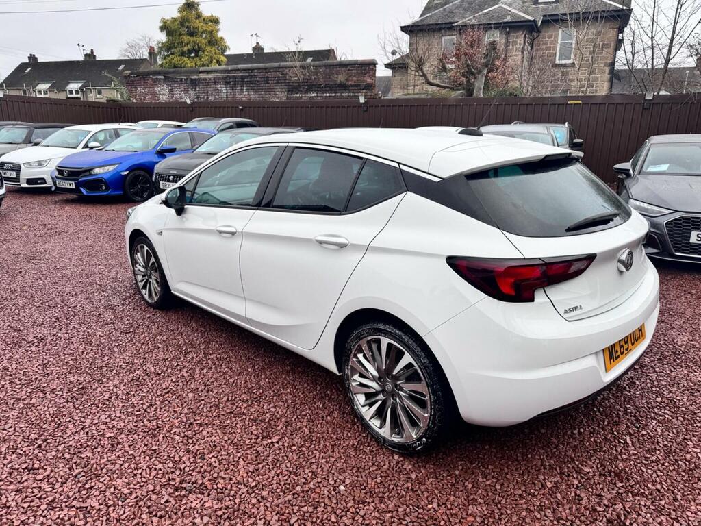 Vauxhall Astra Hatchback 1.4I Turbo Griffin Euro 6 Ss 201 ML69UCH White #4