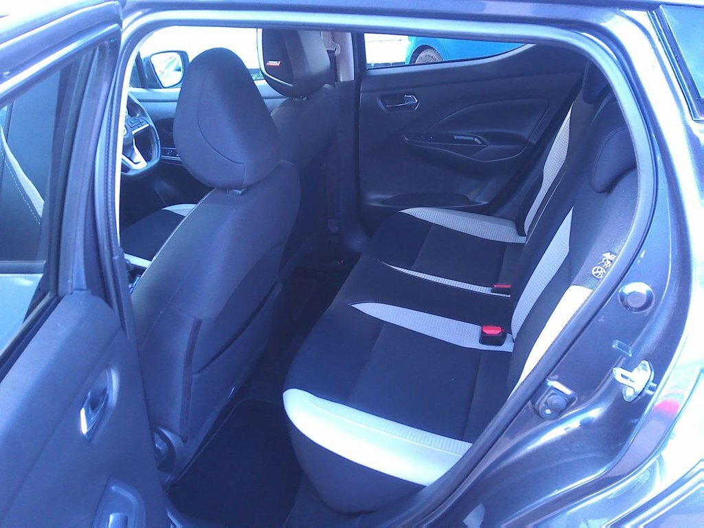 Nissan Micra 1L Tekna MW72TXJ Grey #6