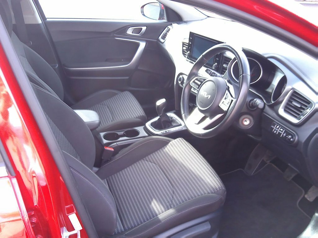 Kia Ceed 1.5L 2 KR73WBU Red #5