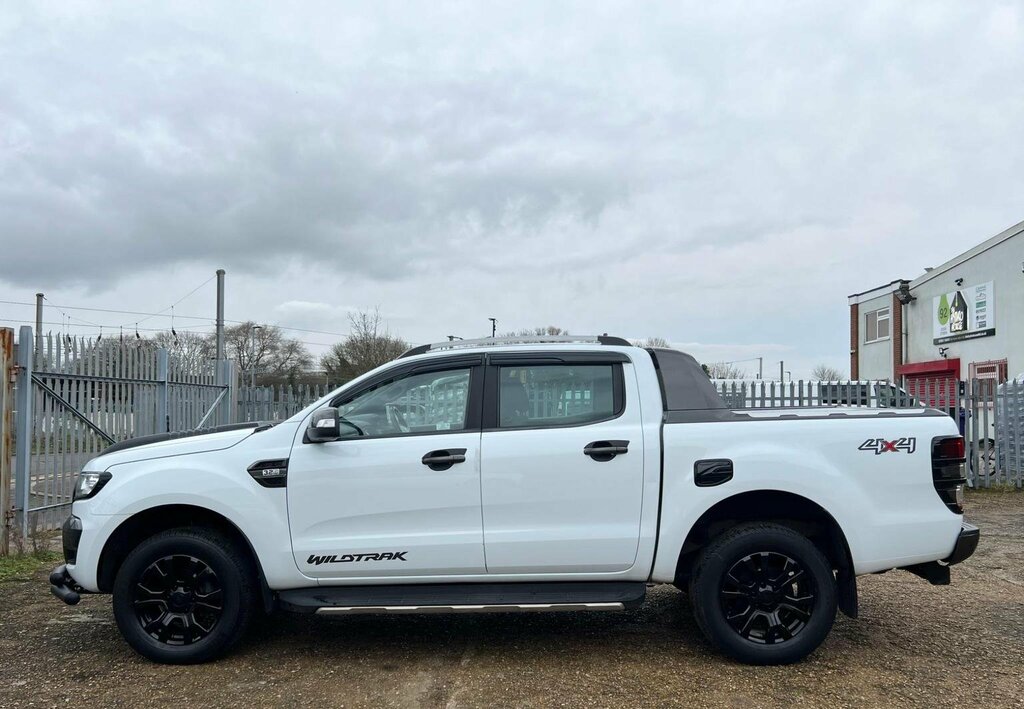 Ford Ranger Pickup 3.2 Tdci Wildtrak 4Wd Euro 5 2017 White #4