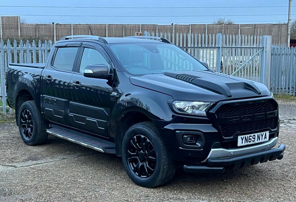 Ford Ranger Pickup 3.2 Tdci Wildtrak 4Wd Euro 6 Ss 201 YN69NYA Black