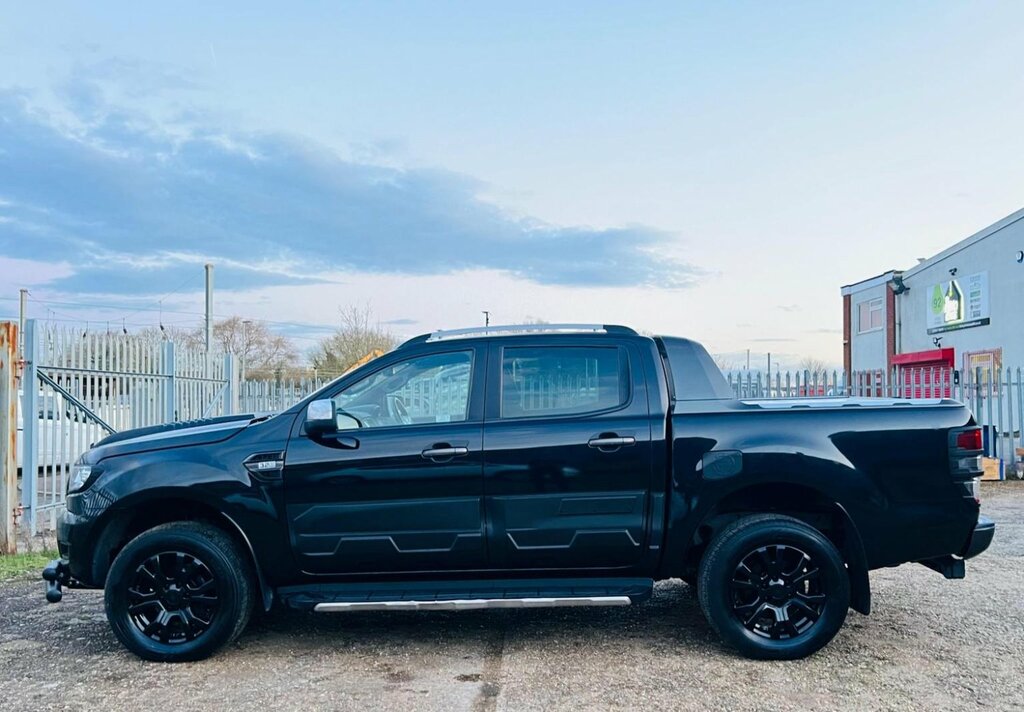 Ford Ranger Pickup 3.2 Tdci Wildtrak 4Wd Euro 5 Ss 201 Black #4