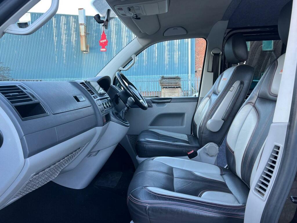 Volkswagen Transporter Sportline Mpv White #32