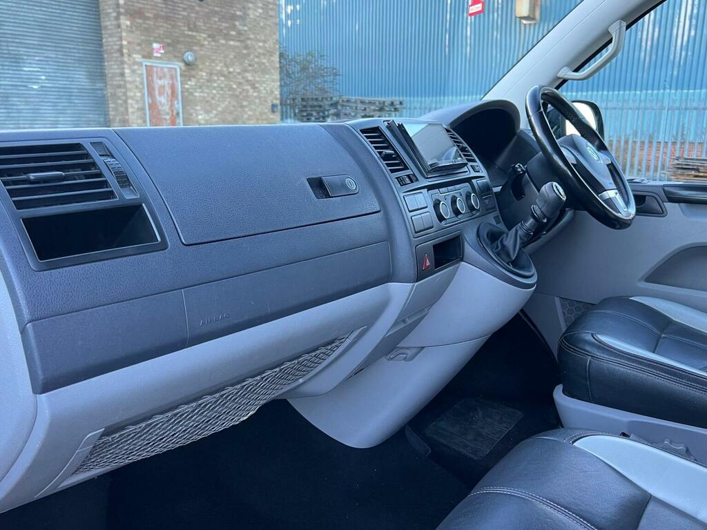 Volkswagen Transporter Sportline Mpv White #38