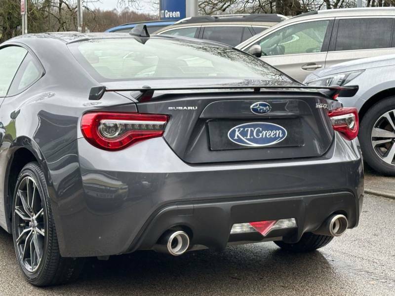 Subaru BRZ Se Lux Coupe Grey #32