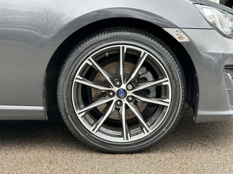 Subaru BRZ Se Lux Coupe Grey #23