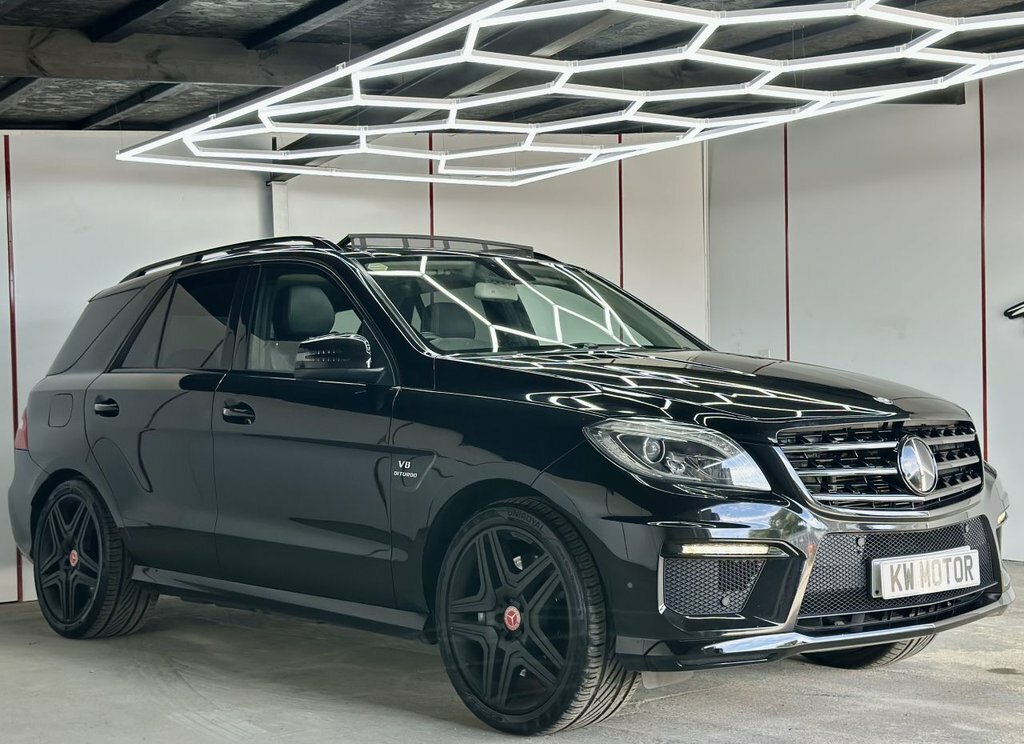 Mercedes-Benz M Class 5.5L Amg Black