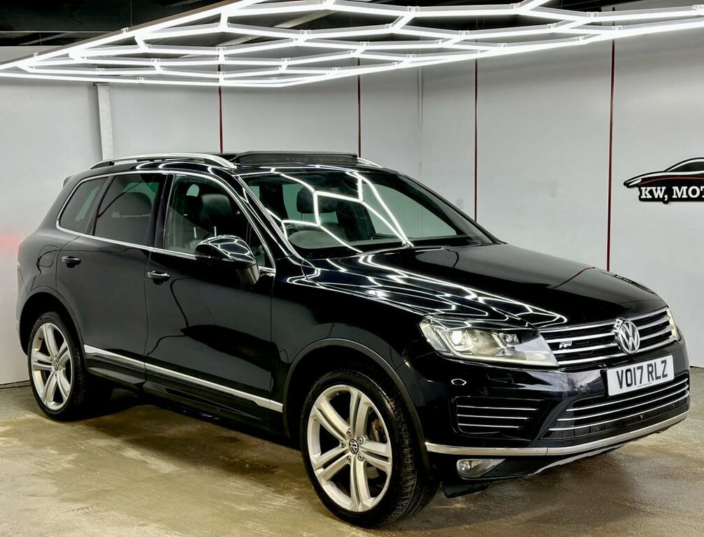Volkswagen Touareg 3L R-line Plus VO17RLZ Black #4
