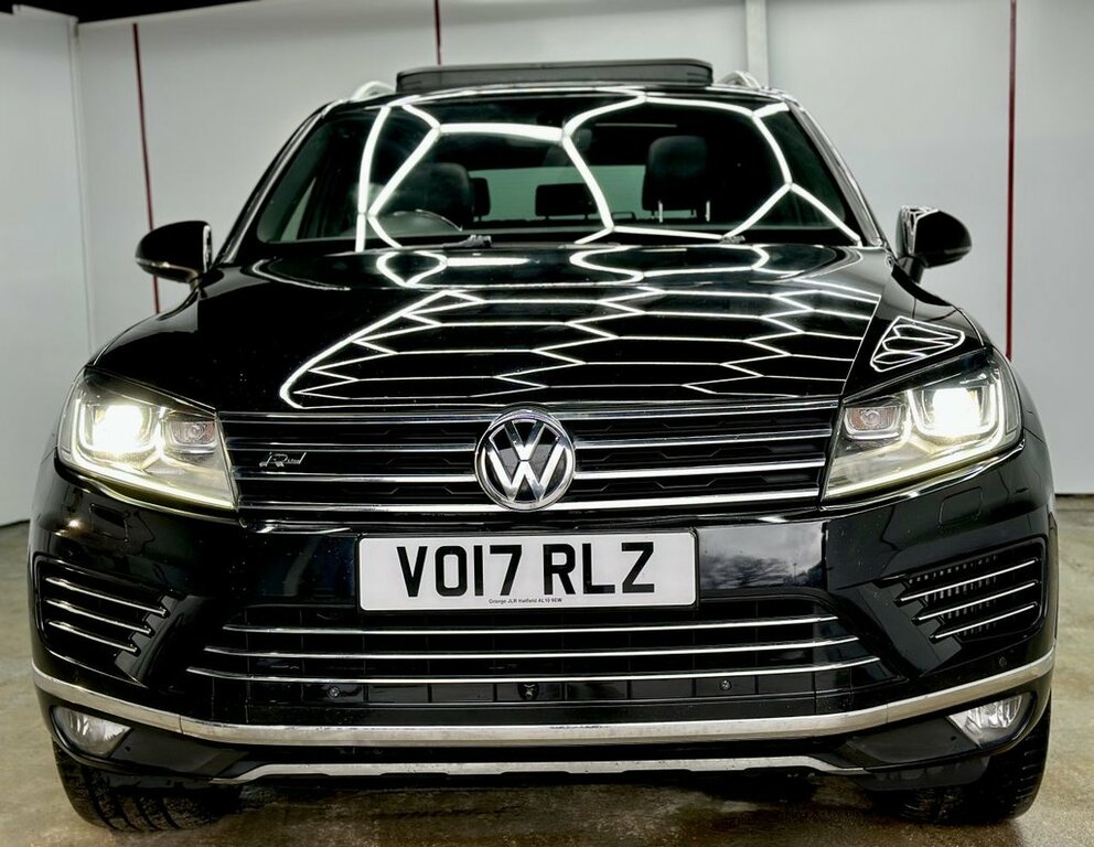 Volkswagen Touareg 3L R-line Plus VO17RLZ Black #6