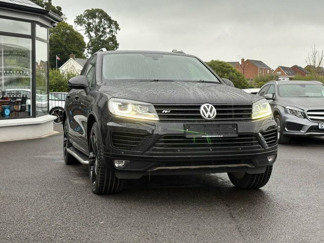 Volkswagen Touareg 3.0 Tdi V6 Bluemotion Tech R-line Plus Suv Die YH17DHA Black #4