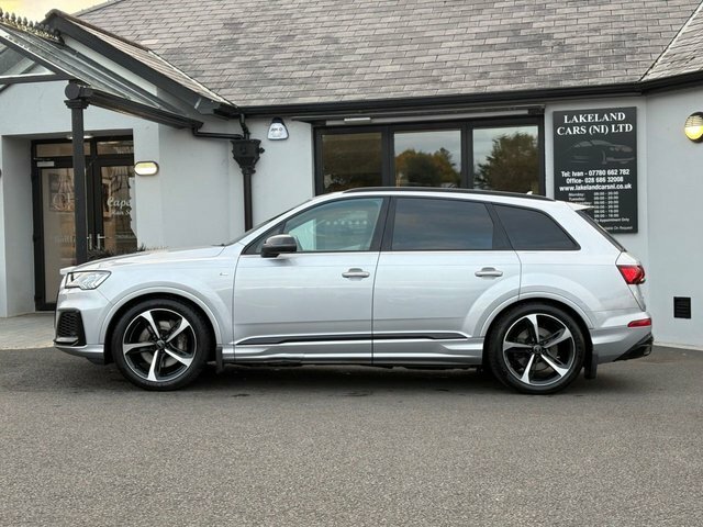 Audi Q7 3.0 Tdi V6 50 Black Edition Suv Tiptron VIG1621 Black #3