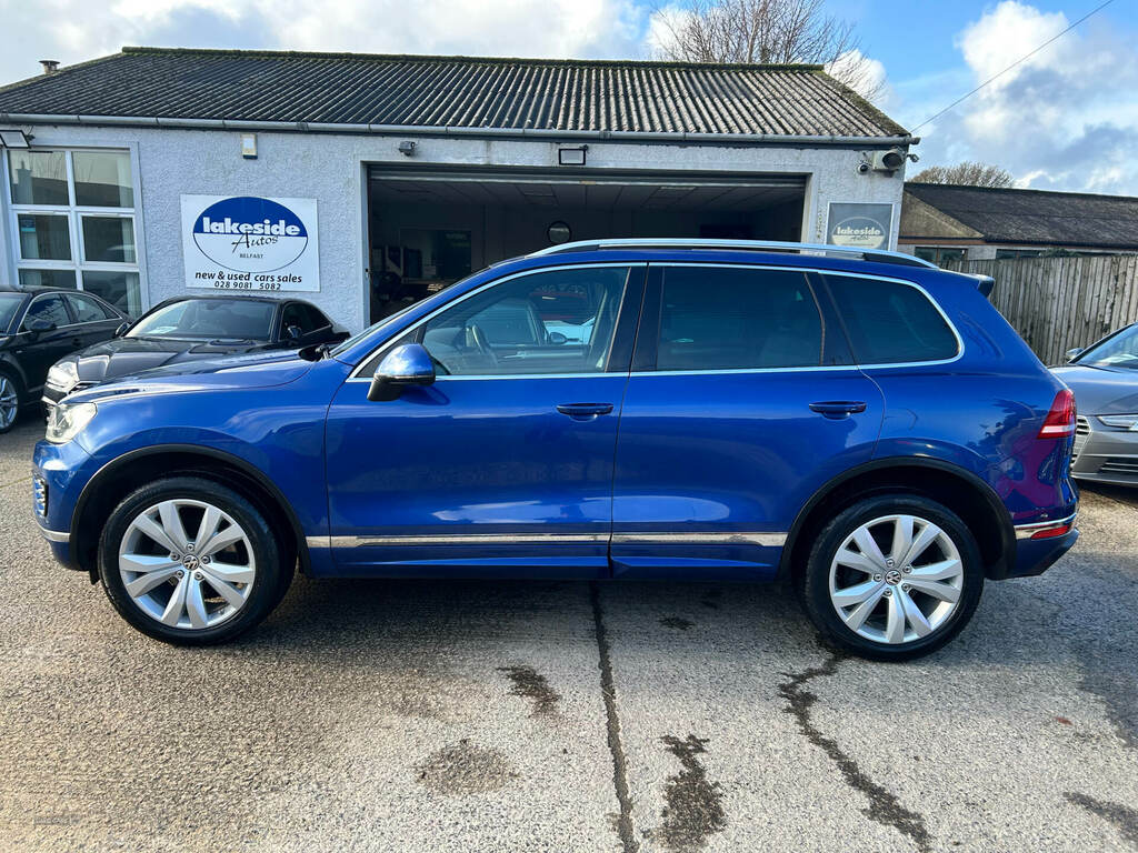 Volkswagen Touareg 3.0 V6 Tdi Bluemotion Tech R-line Tip KW15ZKZ Blue #2