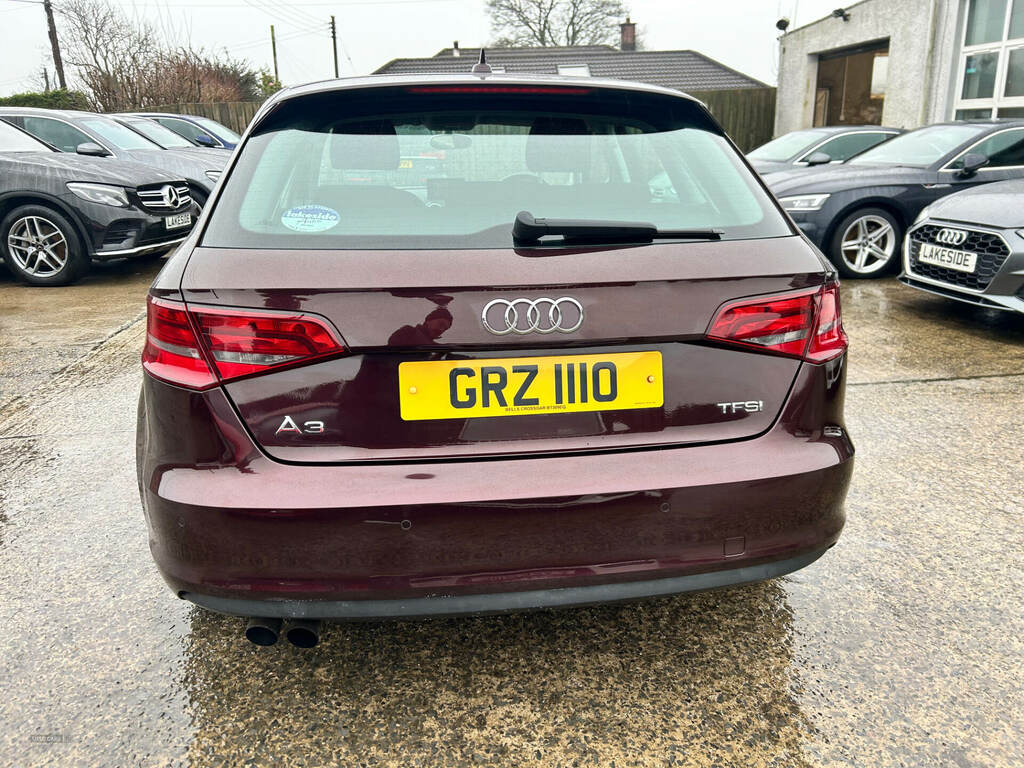 Audi A3 1.4 Tfsi Se Red #4