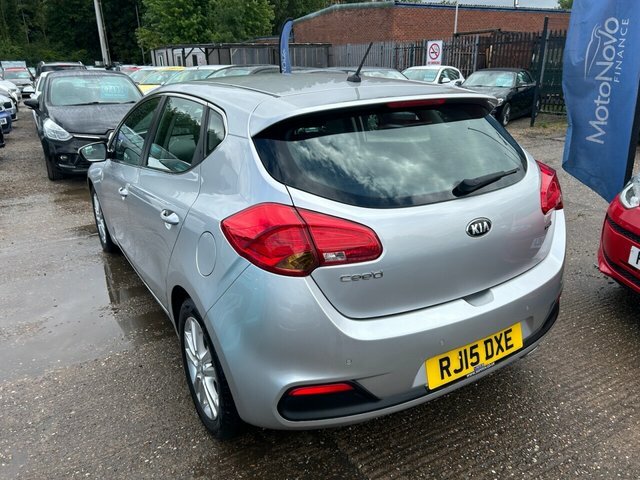 Kia Ceed 1.6 Crdi 2 Hatchback Euro 5 126 B Silver #5