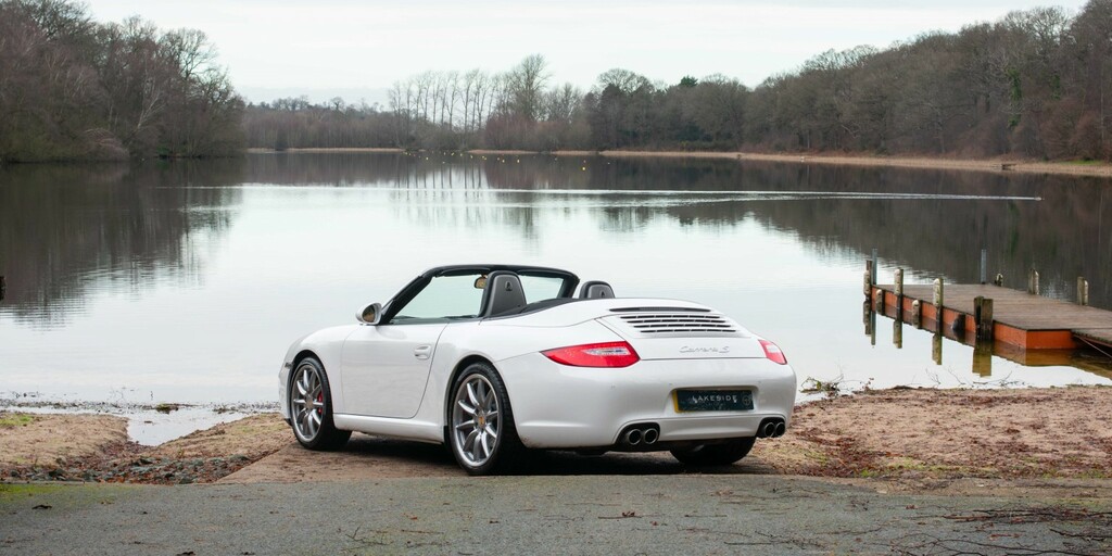 Porsche 911 3.8 997 Carrera S White #4