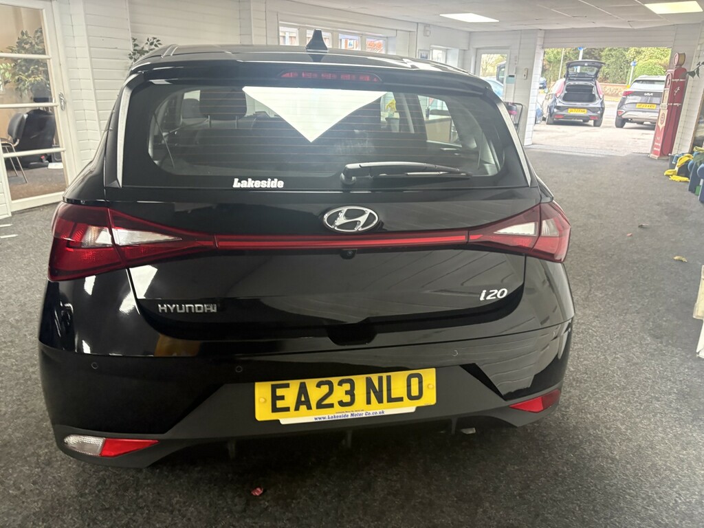Hyundai I20 Hatchback 1.0 T-gdi Mhev Se Connect EA23NLO Black #6