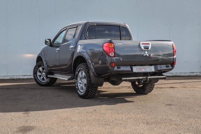 Mitsubishi L200 2.5 4Wd Raging Bull Dcb 134 Bhp DF59CZP Grey #2