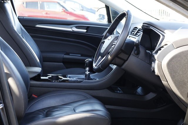 Ford Mondeo 2.0L Titanium Econetic Tdci 148 Bhp SD65CUH Black #3