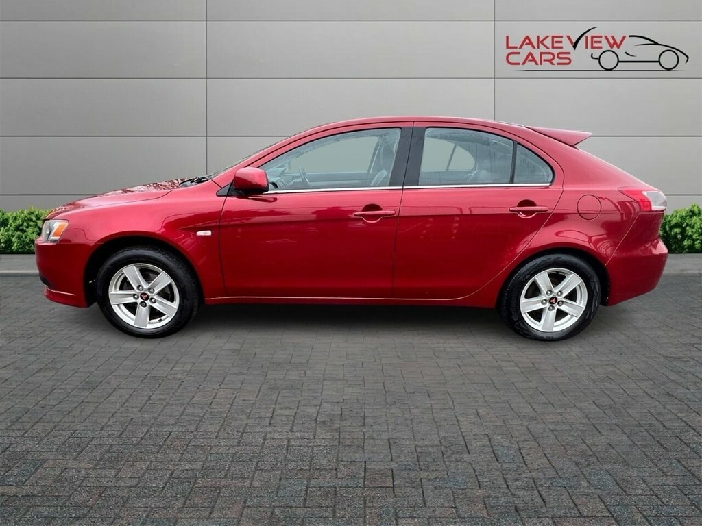 Mitsubishi Lancer 1.5L Juro Red #6