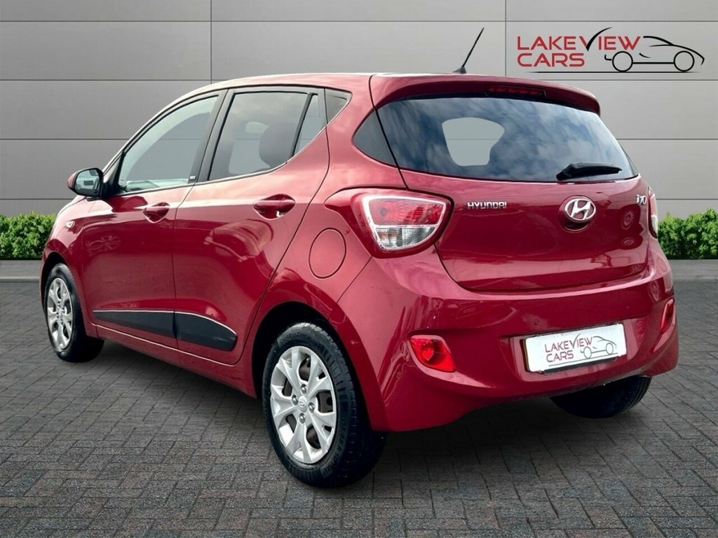 Hyundai I10 1L Go AV16UVZ Red #5