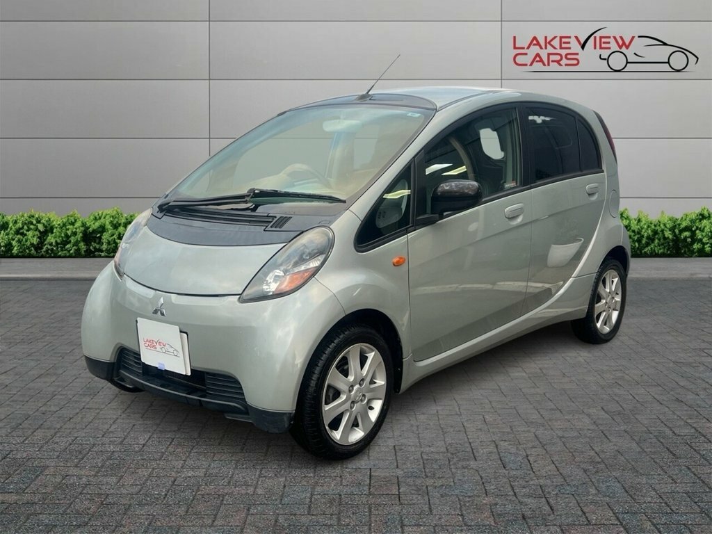 Mitsubishi I 0.66 Silver #6