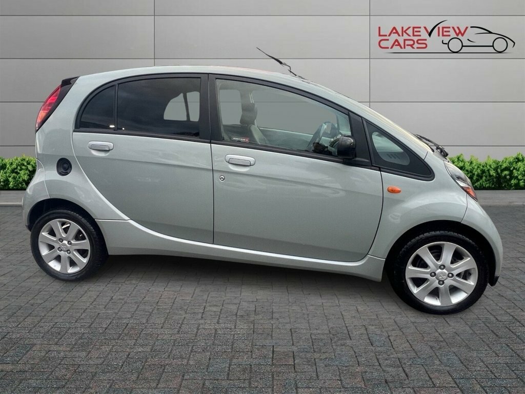 Mitsubishi I 0.66 Silver #3