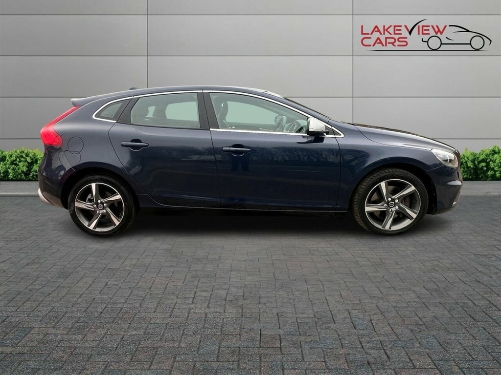 Volvo V40 2L R-design Lux Nav LP15OEW Blue #4