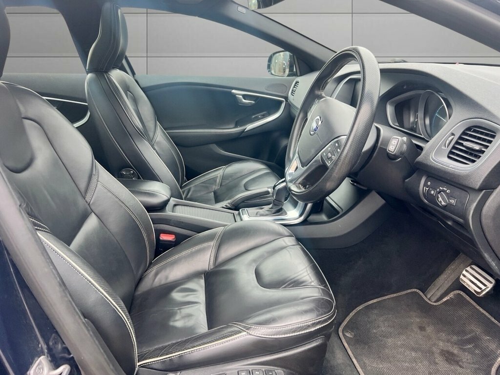 Volvo V40 2L R-design Lux Nav LP15OEW Blue #3