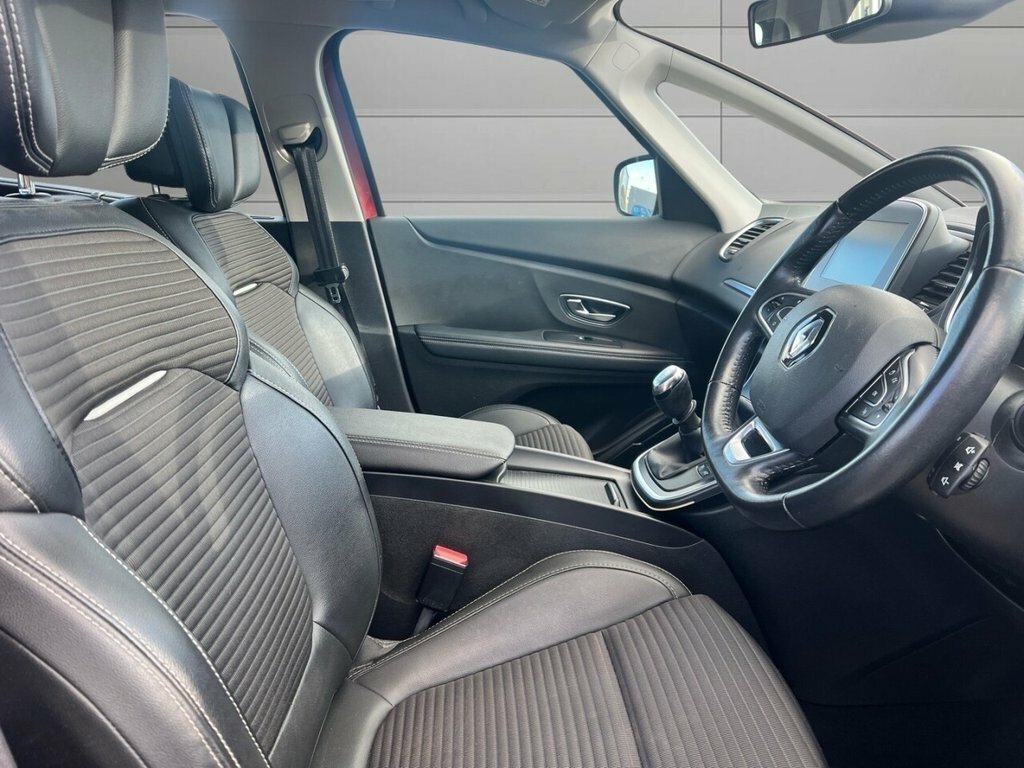 Renault Scenic 1.6L Dynamique Nav Red #3