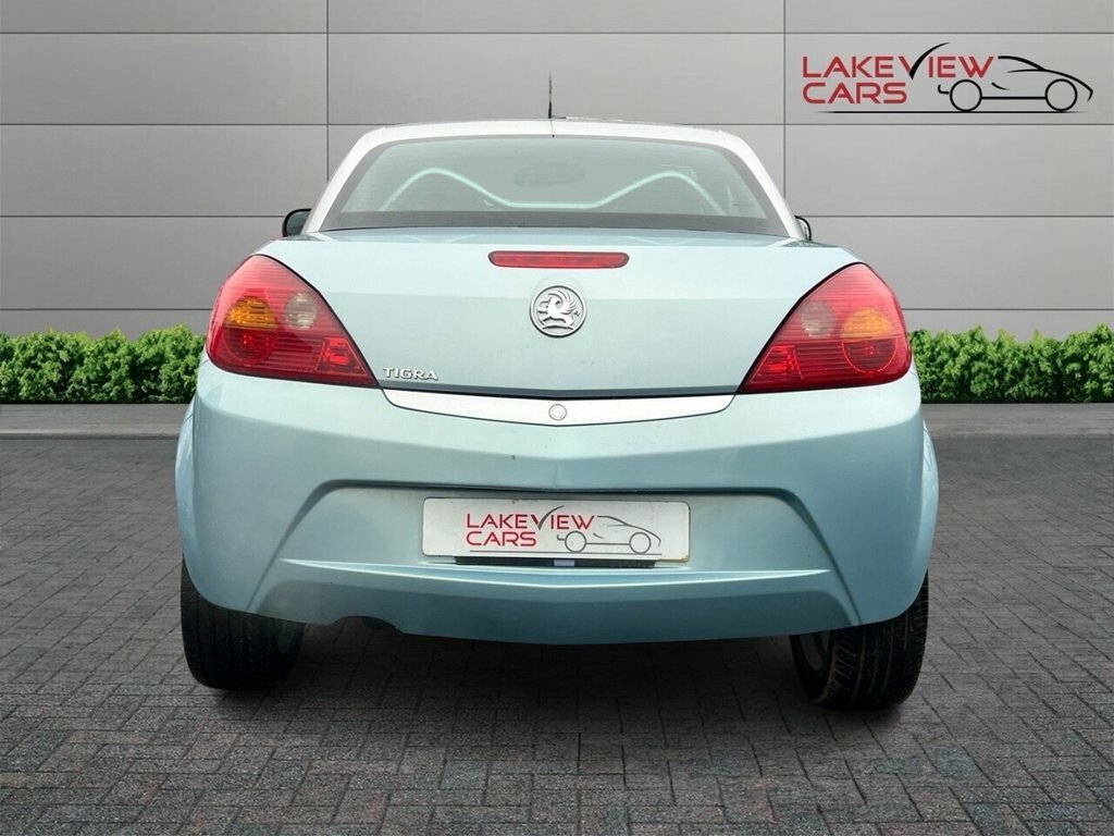 Vauxhall Tigra 1.4L Exclusiv Silver #5