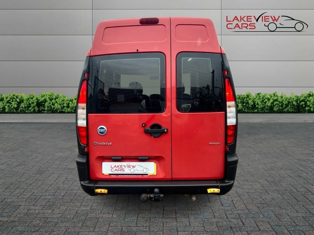 Fiat Doblo 1.3L Active YN54XZK Red #5